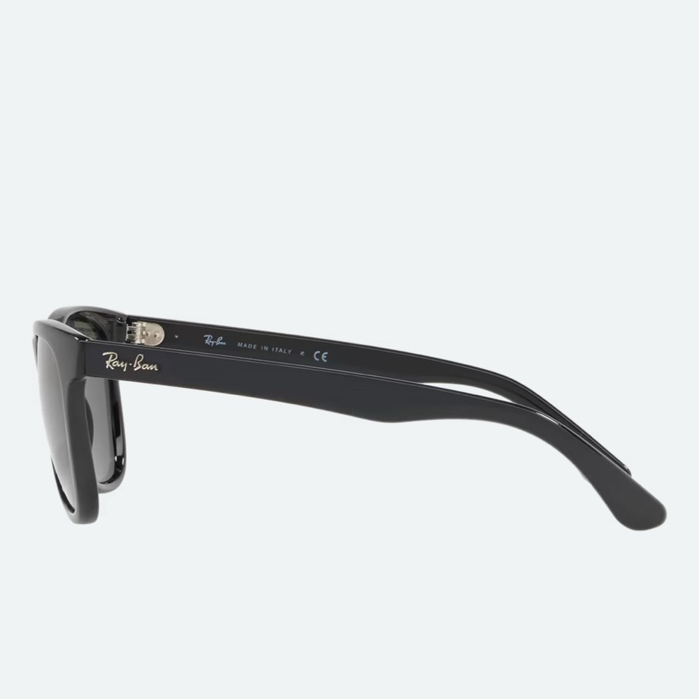 Ray-Ban Wayfarer RB4184 Unisex Sunglasses in Black - Picture 3 of 6